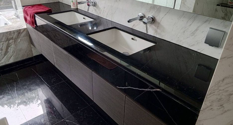 For rent 2 ベッドルーム condo in Sathon, Bangkok