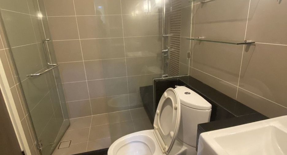 For rent 1 bed condo in Sathon, Bangkok