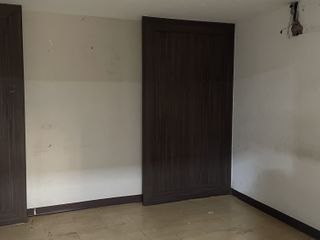 Аренда 15 спальни торговое помещение в Щанг Тхонгланг, Бангкок