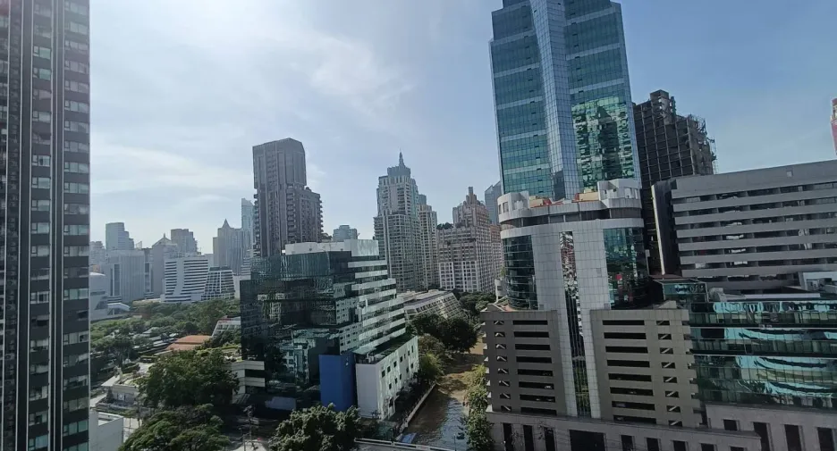 For rent 1 bed condo in Watthana, Bangkok