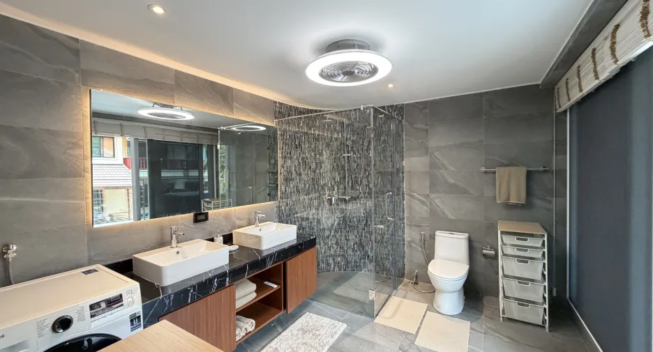 Condo en alquiler de 3 habitaciones en Thalang, Phuket