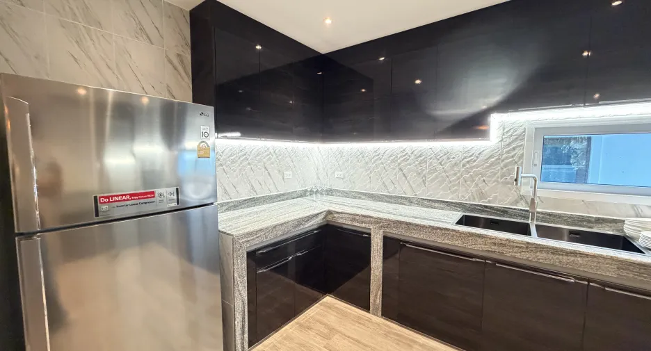 Condo en alquiler de 3 habitaciones en Thalang, Phuket