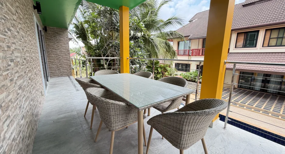 Condo en alquiler de 3 habitaciones en Thalang, Phuket