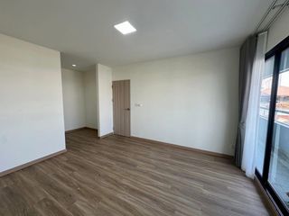Продажа 2 спальни кондо в Рат Бурана, Бангкок