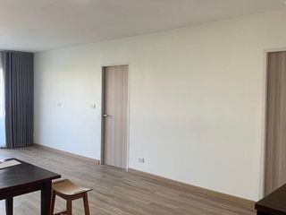 Продажа 2 спальни кондо в Рат Бурана, Бангкок
