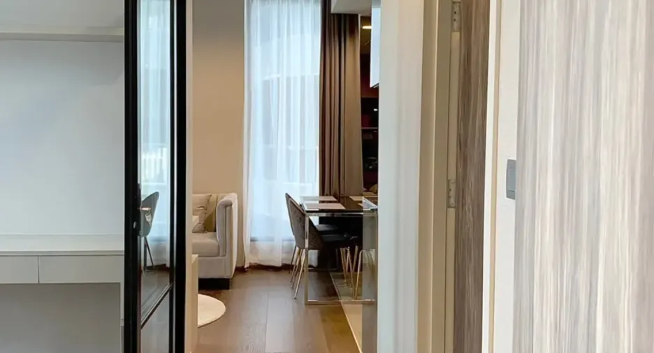For rent 1 bed condo in Khlong Toei, Bangkok