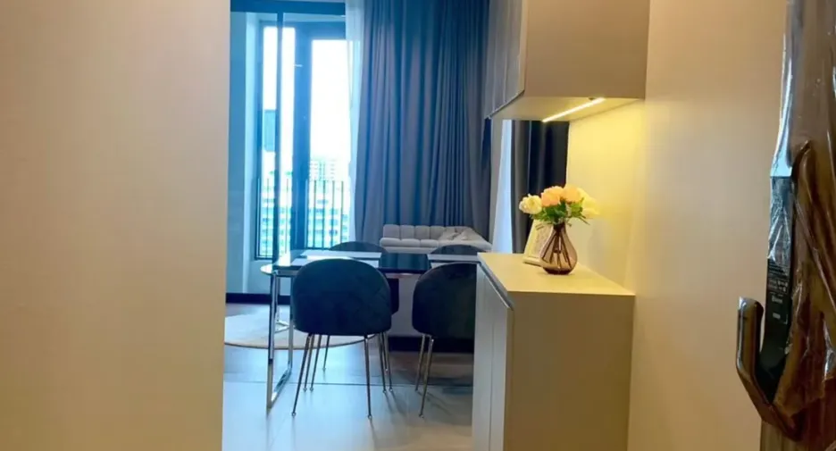 For rent 1 bed condo in Khlong Toei, Bangkok