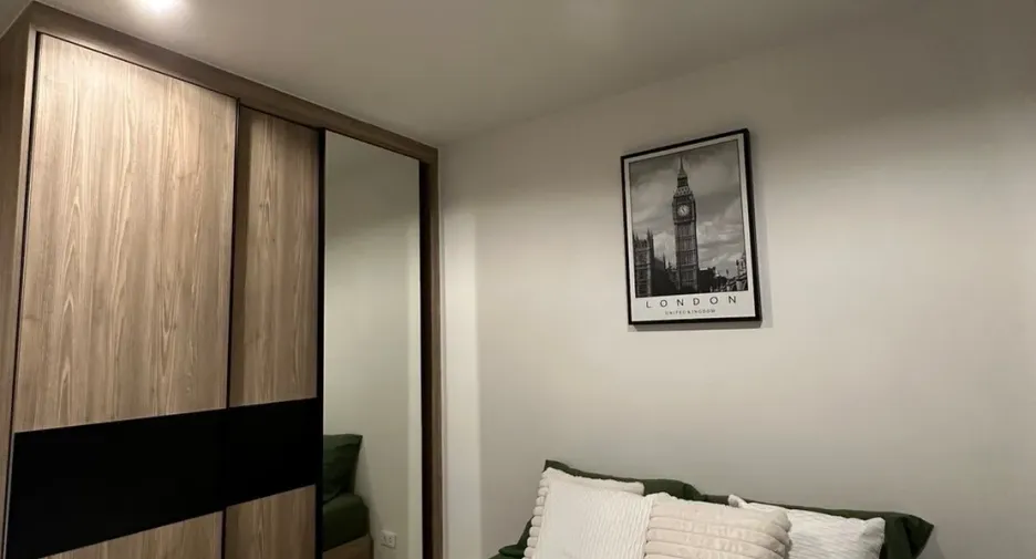 For rent 2 bedrooms condo in Watthana, Bangkok