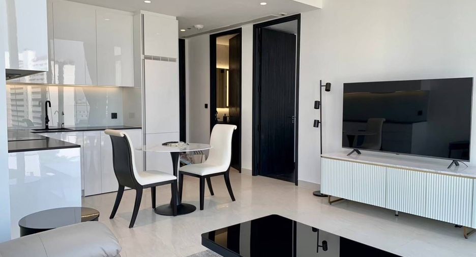 For rent 1 bed condo in Sathon, Bangkok