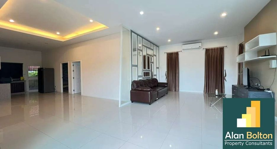Haus zur Miete mit 3 Zimmer in East Pattaya, Pattaya
