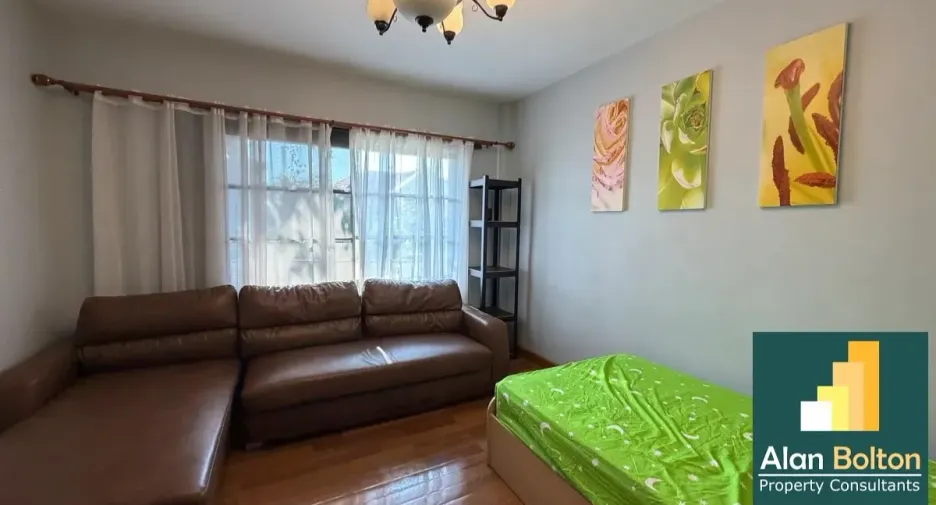 For rent and for sale 4 bedrooms house in Bang Lamung, Chonburi