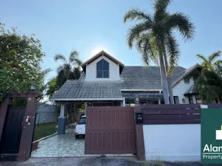 For Rent 4 Bedroom House In Bang Lamung, Chonburi
