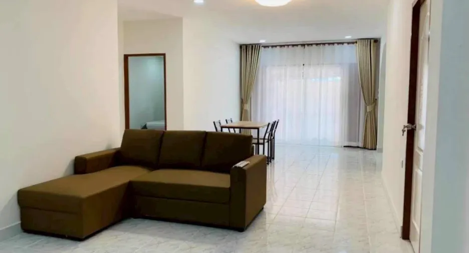出租 5 卧室 独立屋 在 Bang Lamung, Chon Buri