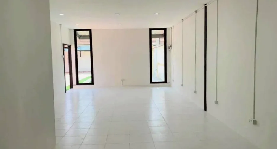 出租 5 卧室 独立屋 在 Bang Lamung, Chon Buri