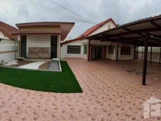For rent 5 bedrooms house in Bang Lamung, Chonburi