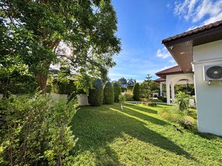 Haus zur Miete mit 4 Zimmer in Bang Lamung, Chonburi