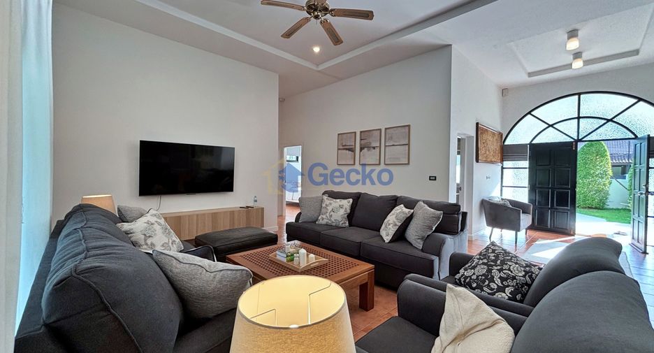 For rent 4 ベッドルーム house in Bang Lamung, Chonburi