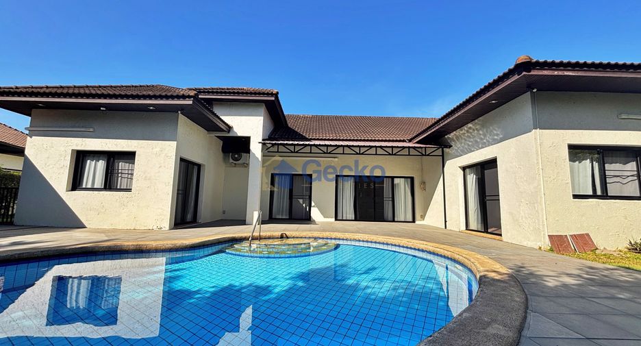 À louer 4 chambres maison à Bang Lamung, Chonburi
