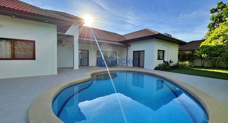 For rent 4 ベッドルーム house in Bang Lamung, Chonburi