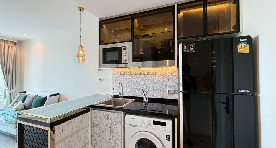 For sale 1 bed condo in Bang Lamung, Chonburi