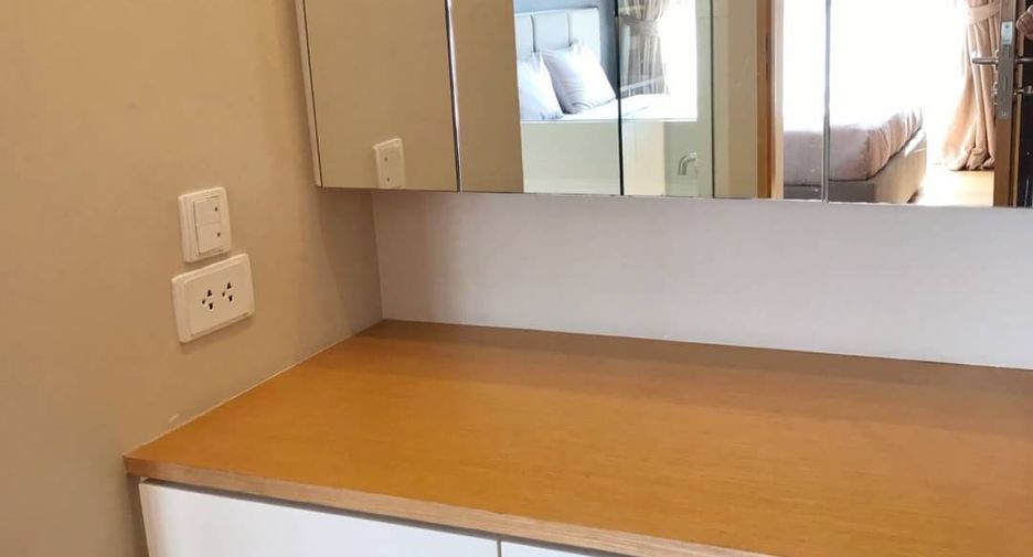 Wohnung zur Miete mit 1 Zimmer in Khlong Toei, Bangkok