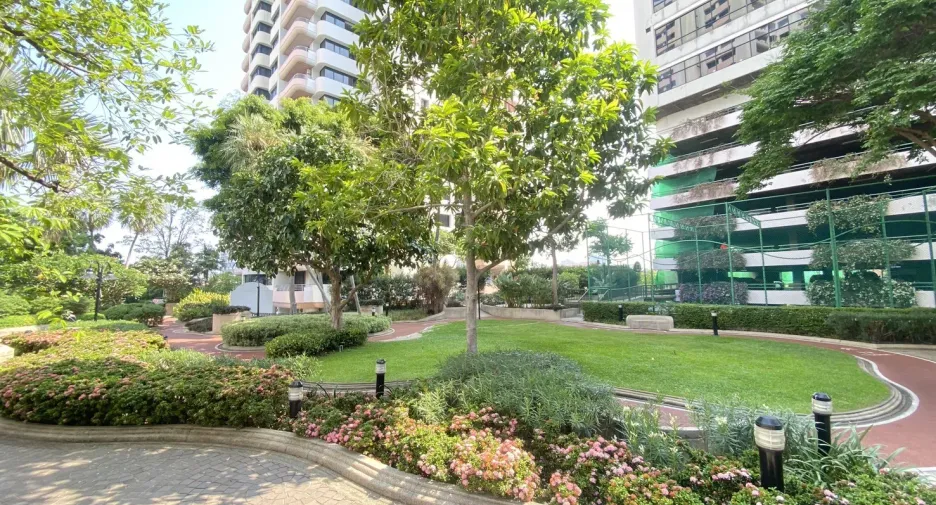 Condo en venta de 2 habitaciones en Mueang Nonthaburi, Nonthaburi