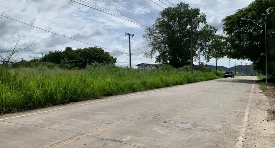 For sale land in Ban Bueng, Chonburi
