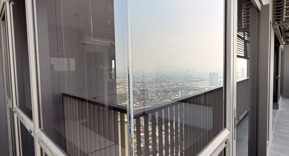 For sale 2 bedrooms condo in Mueang Nonthaburi, Nonthaburi