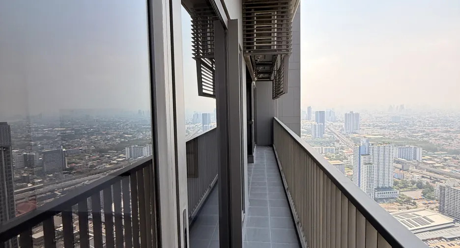 For sale 2 bedrooms condo in Mueang Nonthaburi, Nonthaburi