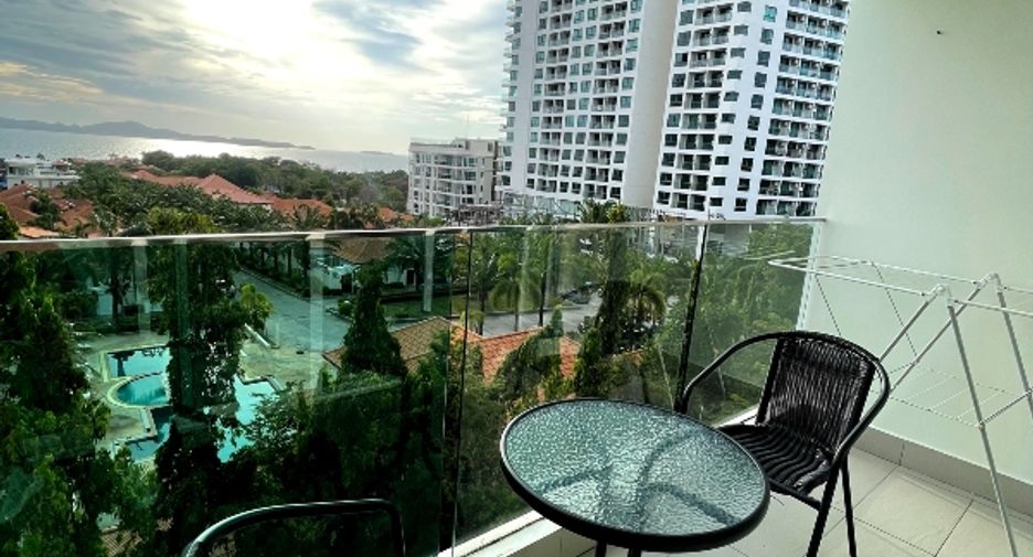 For sale 2 bedrooms condo in Bang Lamung, Chonburi