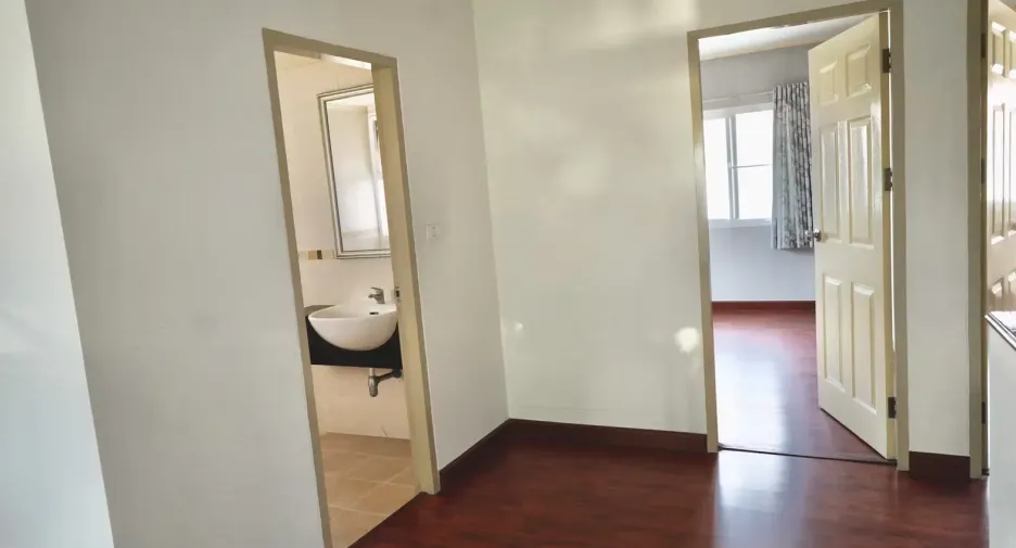 For sale 3 bedrooms house in Don Mueang, Bangkok