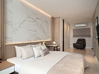 Casa adosada en venta y en alquiler de 3 habitaciones en Chatuchak, Bangkok