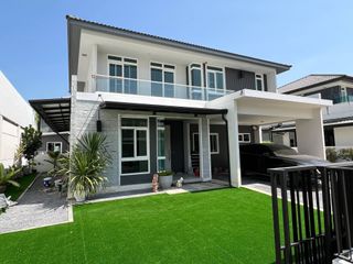Haus zur Miete mit 4 Zimmer in Bang Phli, Samut Prakan