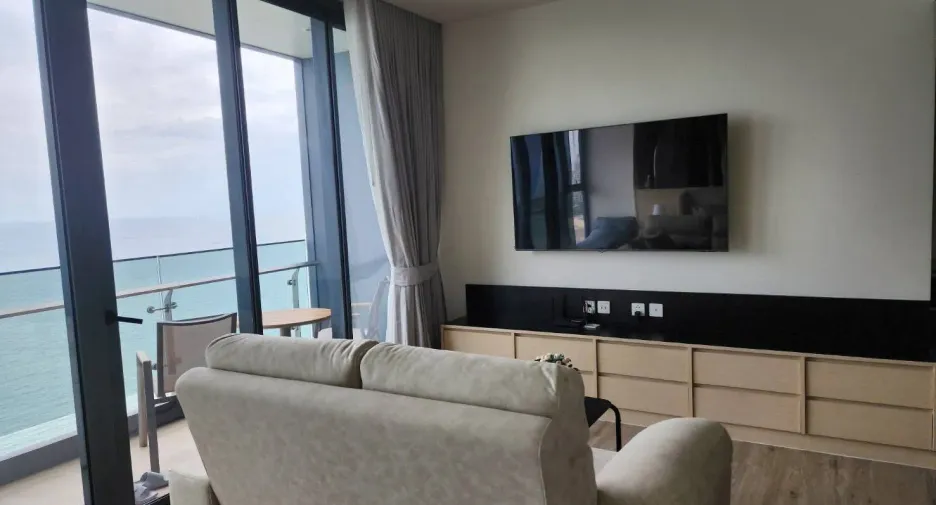 For rent 1 bed condo in Bang Lamung, Chonburi
