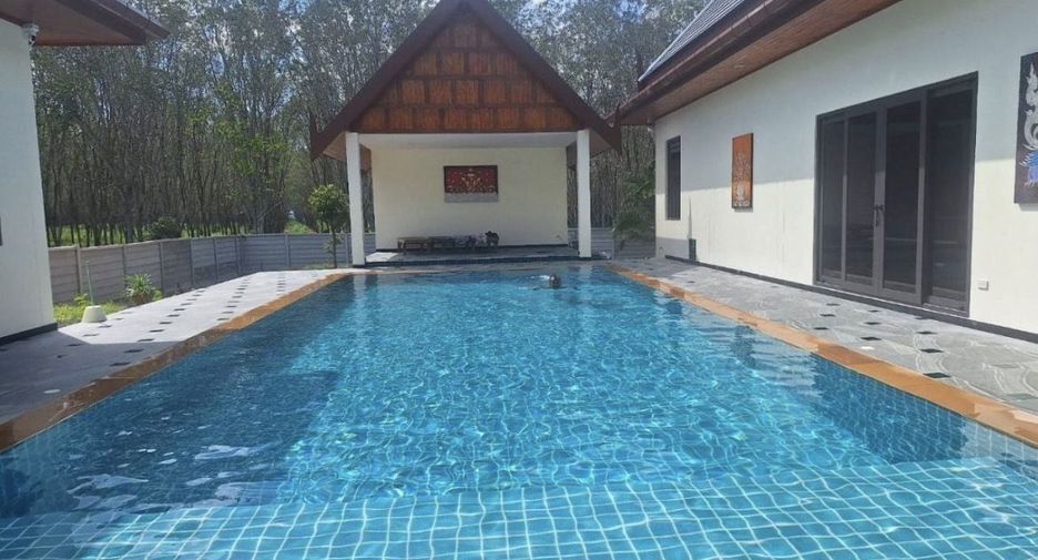 For sale 3 bedrooms villa in Thalang, Phuket