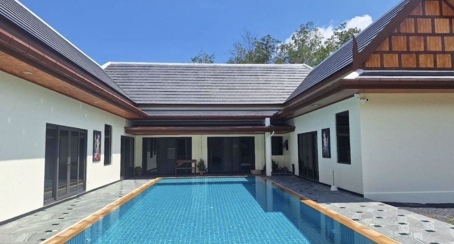 For sale 3 bedrooms villa in Thalang, Phuket