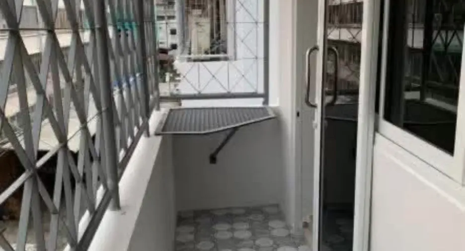 Аренда 5 спальни таунхаус в Сатхон, Бангкок