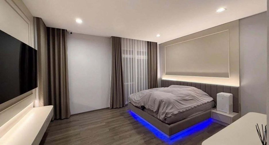 Haus zum Kauf mit 4 Zimmer in Mueang Chiang Mai, Chiang Mai