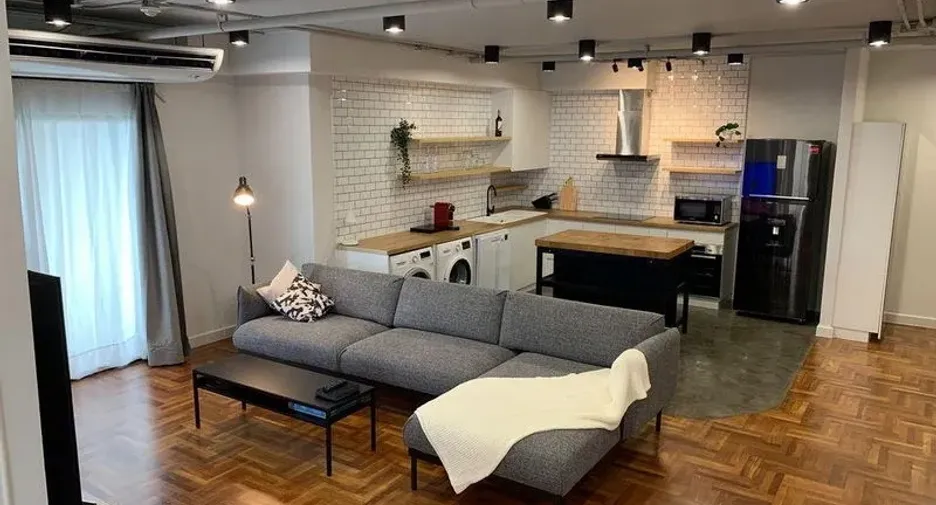 For rent 2 bedrooms condo in Watthana, Bangkok