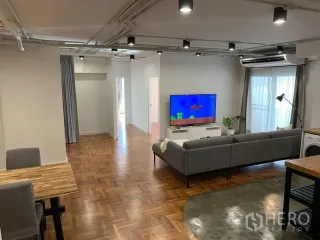 For rent 2 bedrooms condo in Watthana, Bangkok