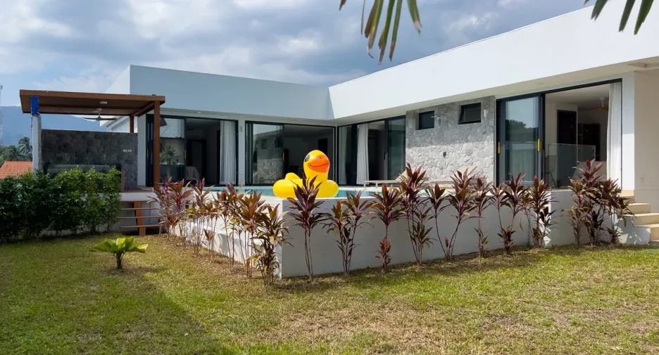 For sale 3 bedrooms villa in Ko Samui, Surat Thani