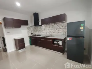 For rent 4 bedrooms house in Saraphi, Chiang Mai