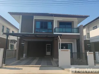 For Rent 4 Bedroom House In Saraphi, Chiang Mai