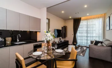 À louer et à vendre 1 chambre condo à Khlong Toei, Bangkok