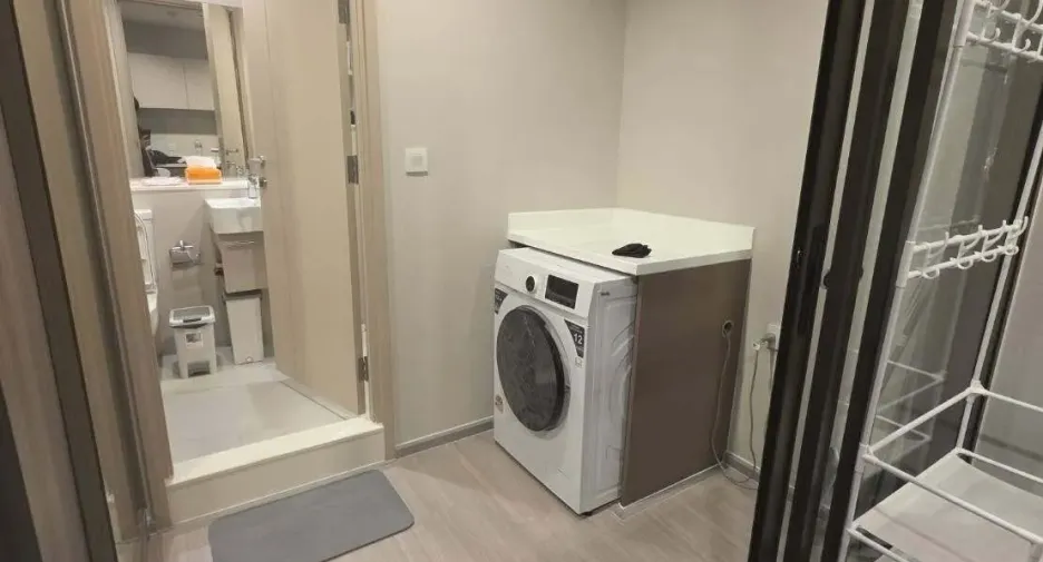Wohnung zur Miete mit Studio in Thon Buri, Bangkok