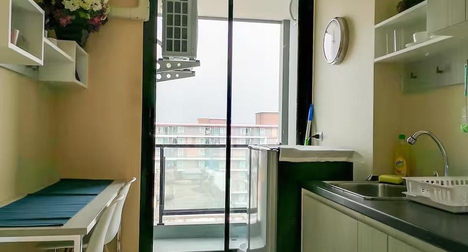 For sale studio condo in Khan Na Yao, Bangkok