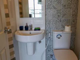 For sale studio condo in Khan Na Yao, Bangkok