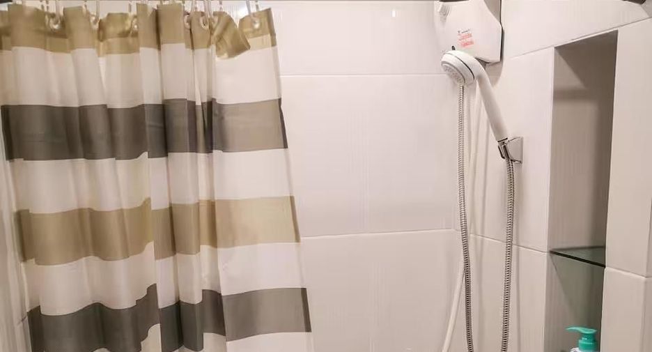 For sale studio condo in Khan Na Yao, Bangkok
