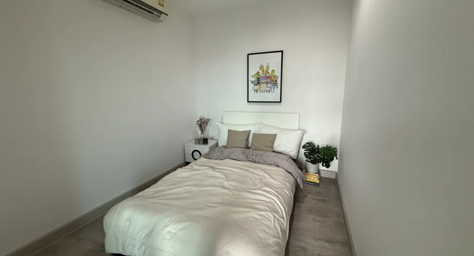 For sale 2 bedrooms condo in Mueang Samut Prakan, Samut Prakan