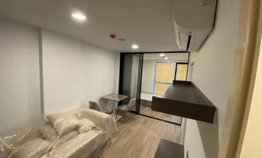 For rent 2 bedrooms condo in Chatuchak, Bangkok